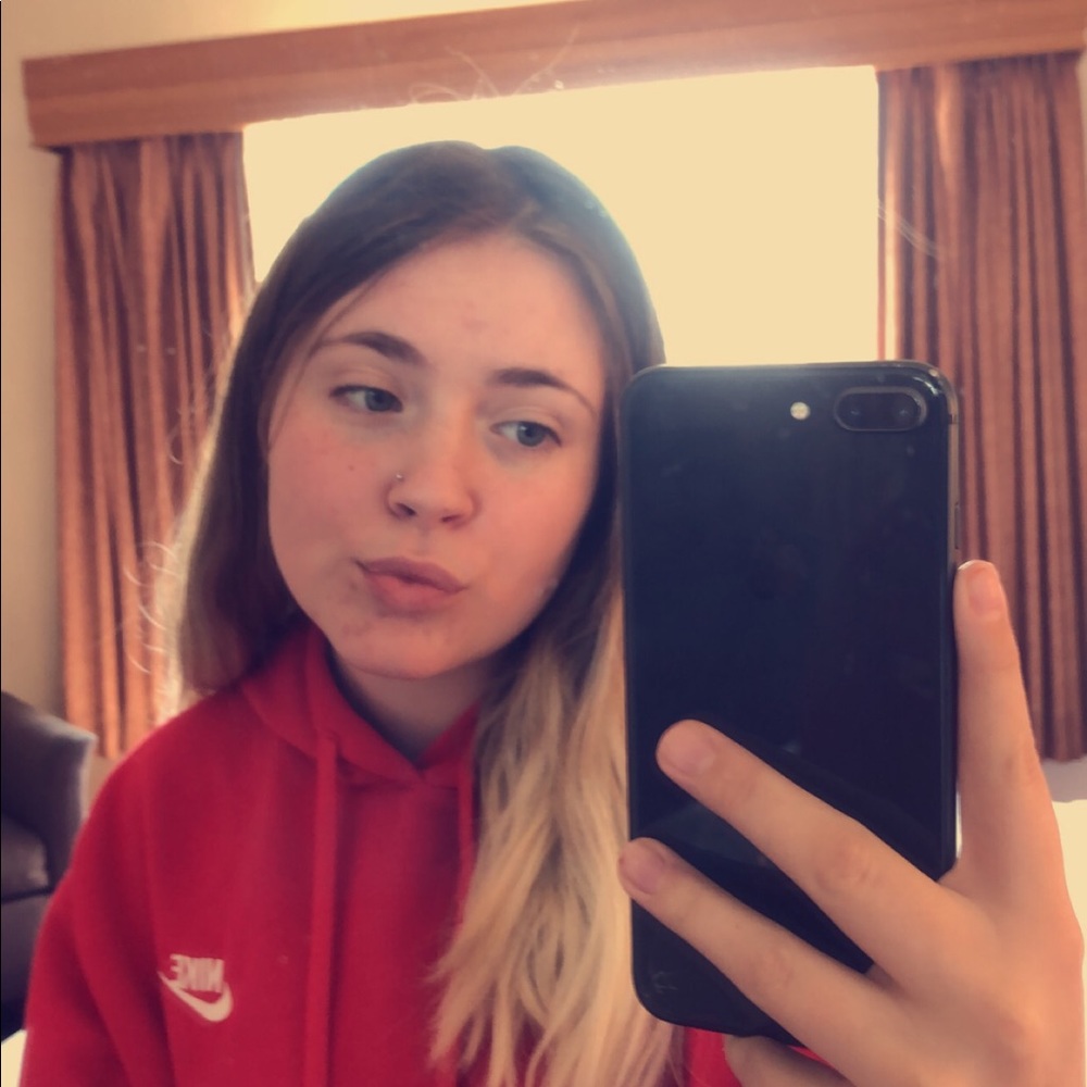 Meet your Posher, Tami